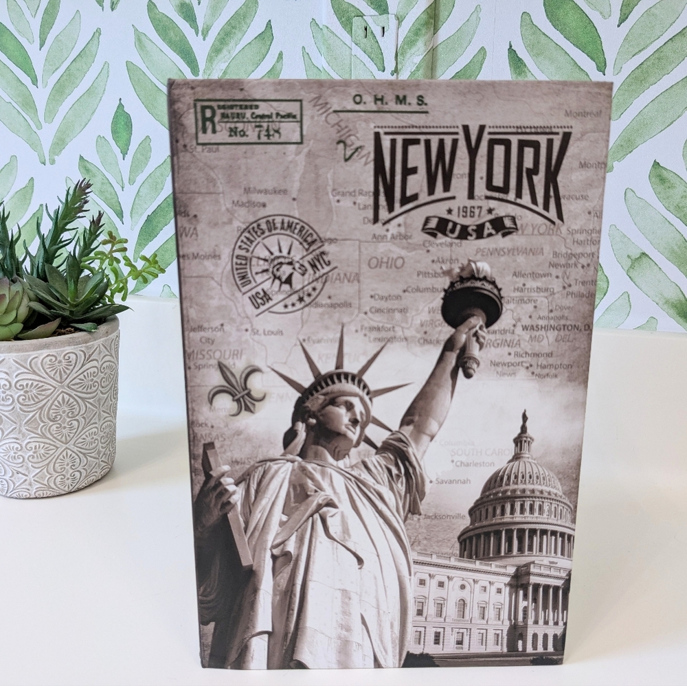 New York Storage Book** Combo doesn't work